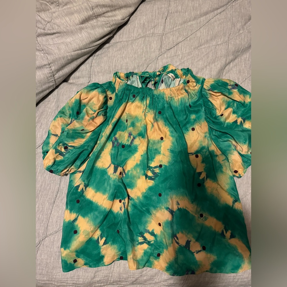 Ulla Johnson Isolda Tie Dye & Texture Dot Blouse In Green Silk